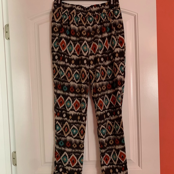 Pattern flowy pants - Picture 1 of 6